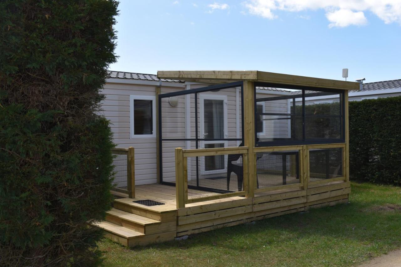 Camping Paradis Le Moulin Des Oies Belz Bagian luar foto
