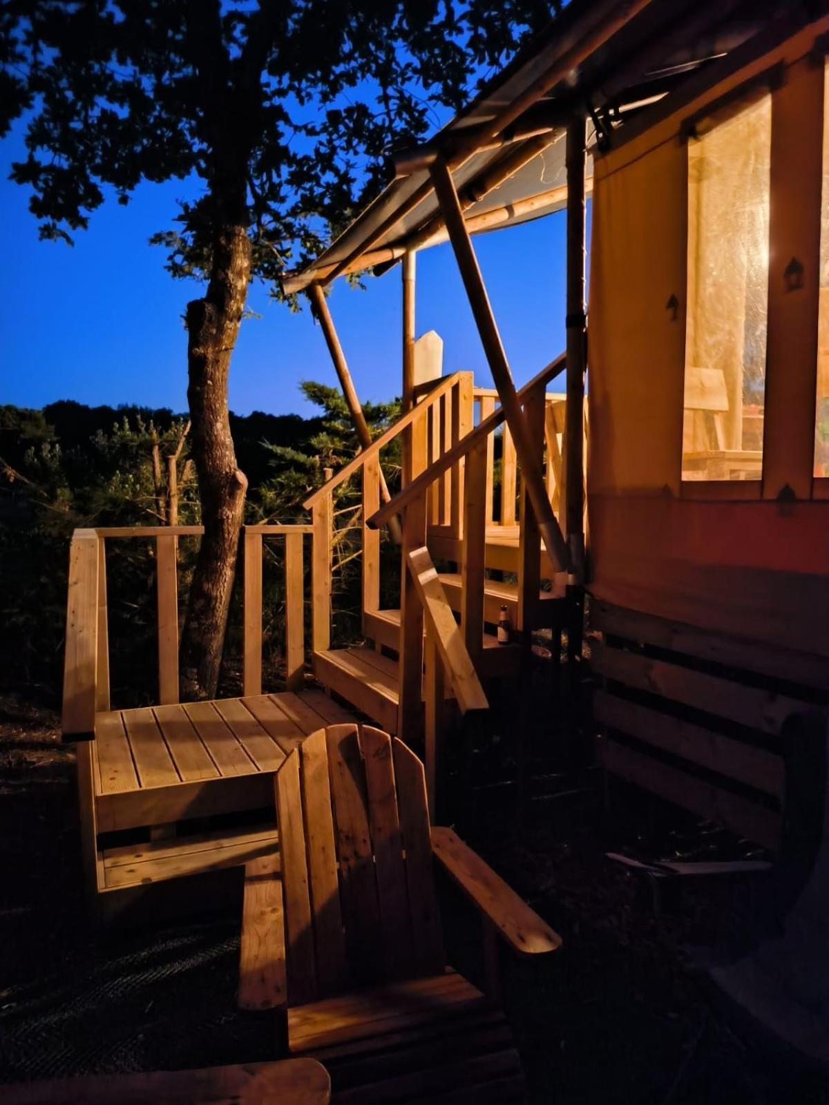 Camping Paradis Le Moulin Des Oies Belz Bagian luar foto